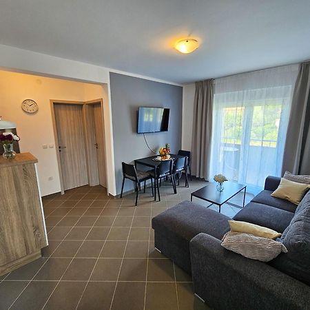 Apartments P&J Medolino Экстерьер фото